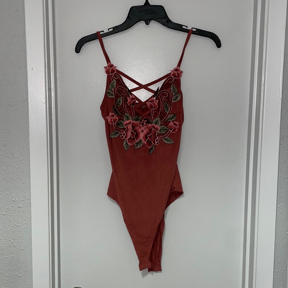 Charlotte Russe SMALL bodysuit